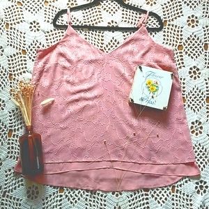 Flower Appliqué Sleeveless Top